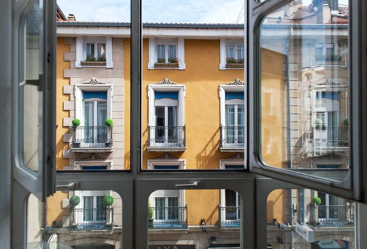Hotel Hito Vitoria-Gasteiz